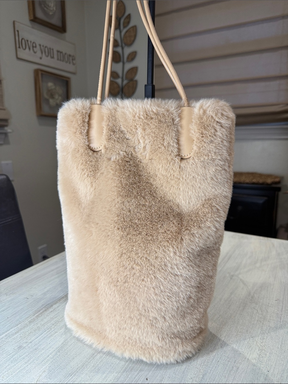 Vintage Y2K Source Unknown Beige Faux Fur Bucket Tote